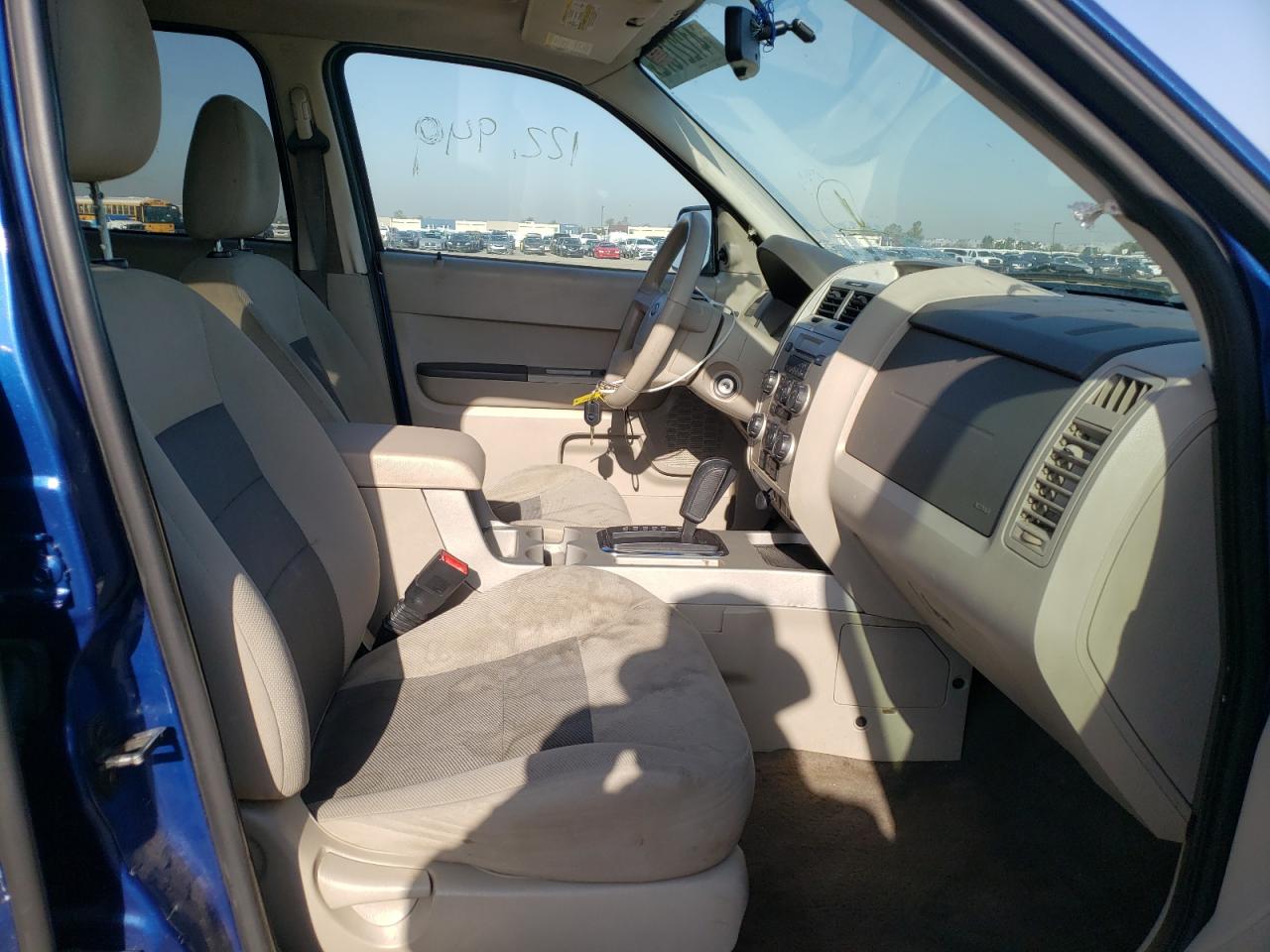 Photo 5 from auction – 2008 FORD ESCAPE XLT with VIN 1FMCU03Z08KE31042