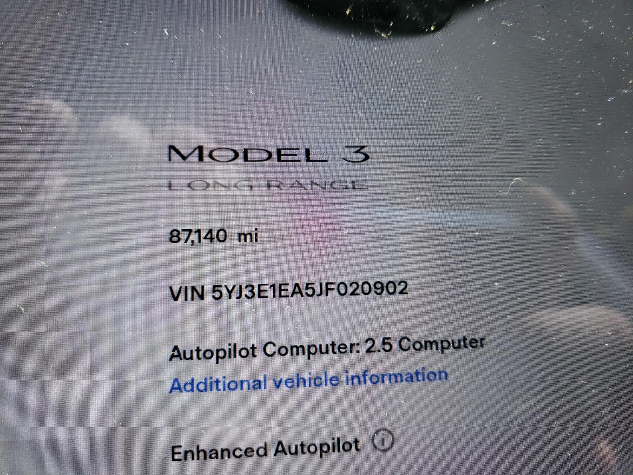 Photo 8 from auction – 2018 TESLA MODEL 3 with VIN 5YJ3E1EA5JF020902