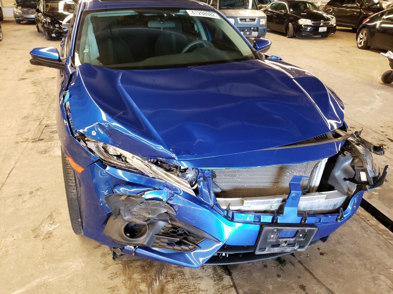 Photo 9 from auction – 2017 HONDA CIVIC EX with VIN 19XFC1F33HE017421