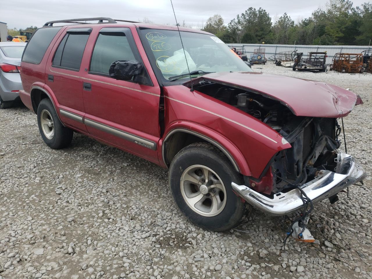 CHEVROLET BLAZER 2000 с VIN 1GNCS13W9Y2280859 - Фото с аукциона
