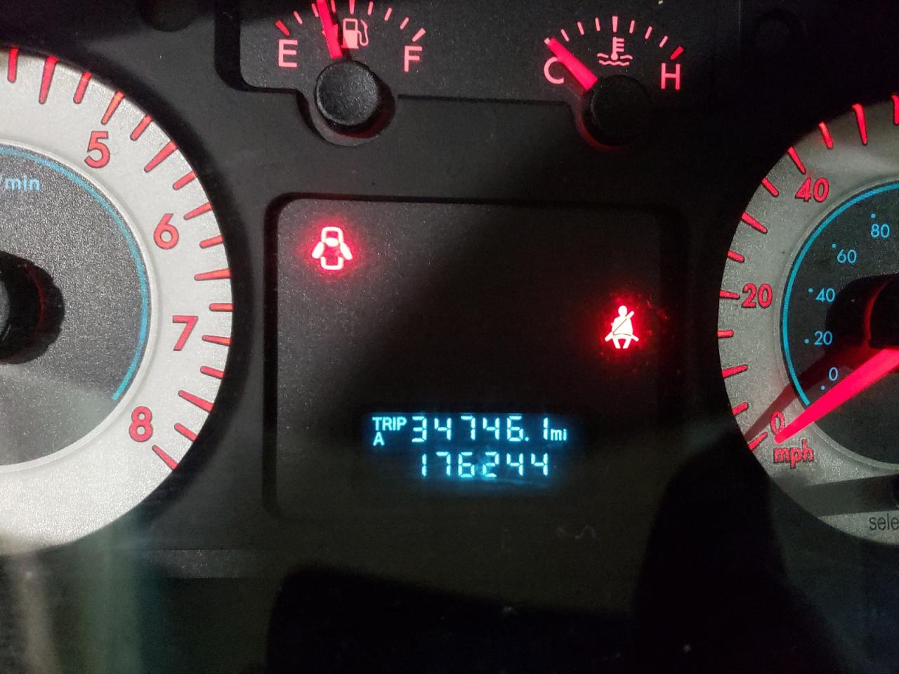 Photo 8 from auction – 2008 MAZDA TRIBUTE S with VIN 4F2CZ96138KM15918