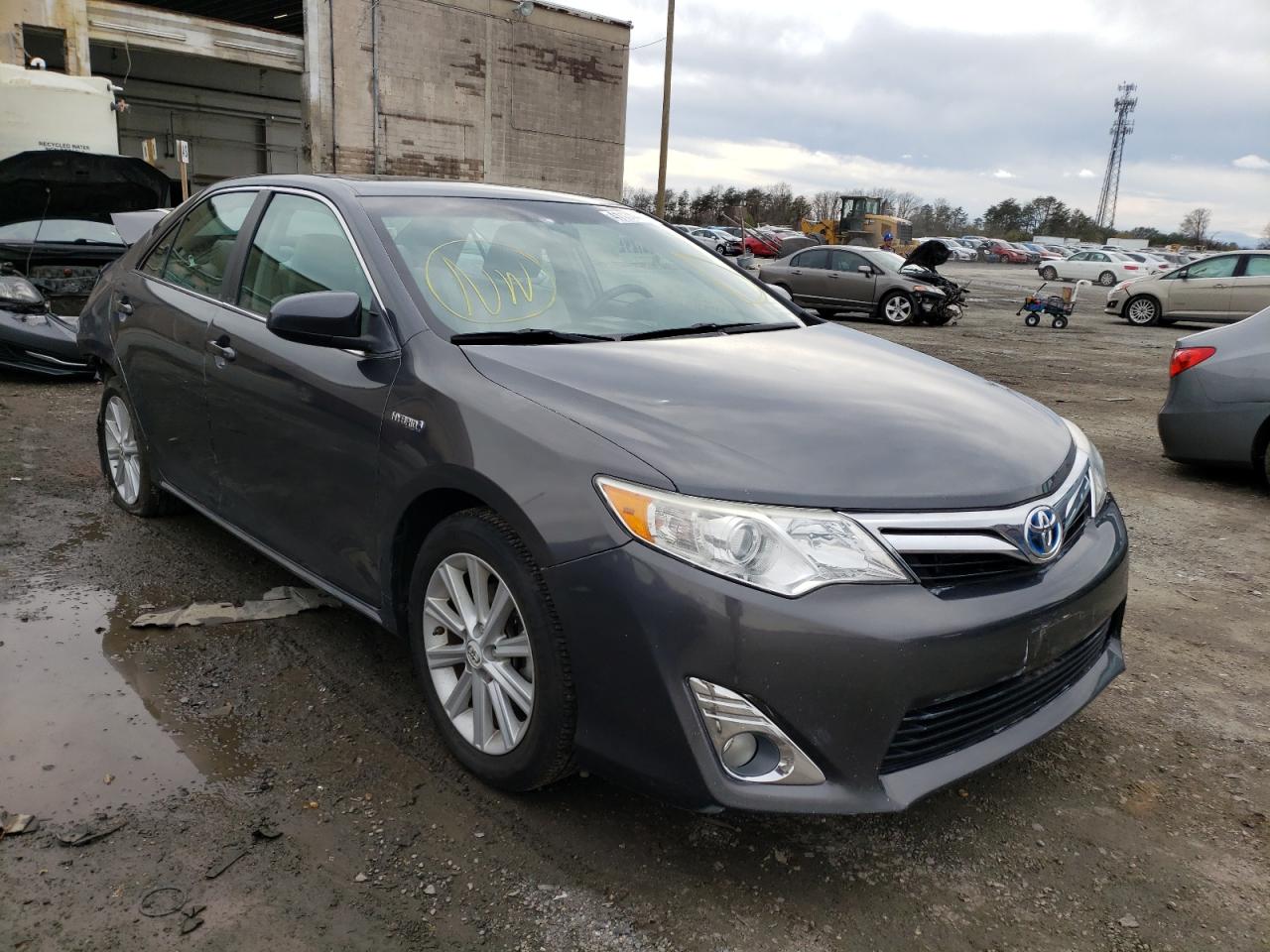 TOYOTA CAMRY HYBR 2012 with VIN 4T1BD1FK7CU033470 - Photo from auction