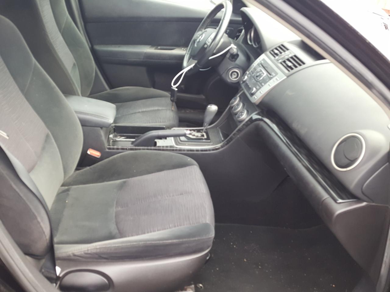 Photo 5 from auction – 2010 MAZDA 6 I with VIN 1YVHZ8CH8A5M46887