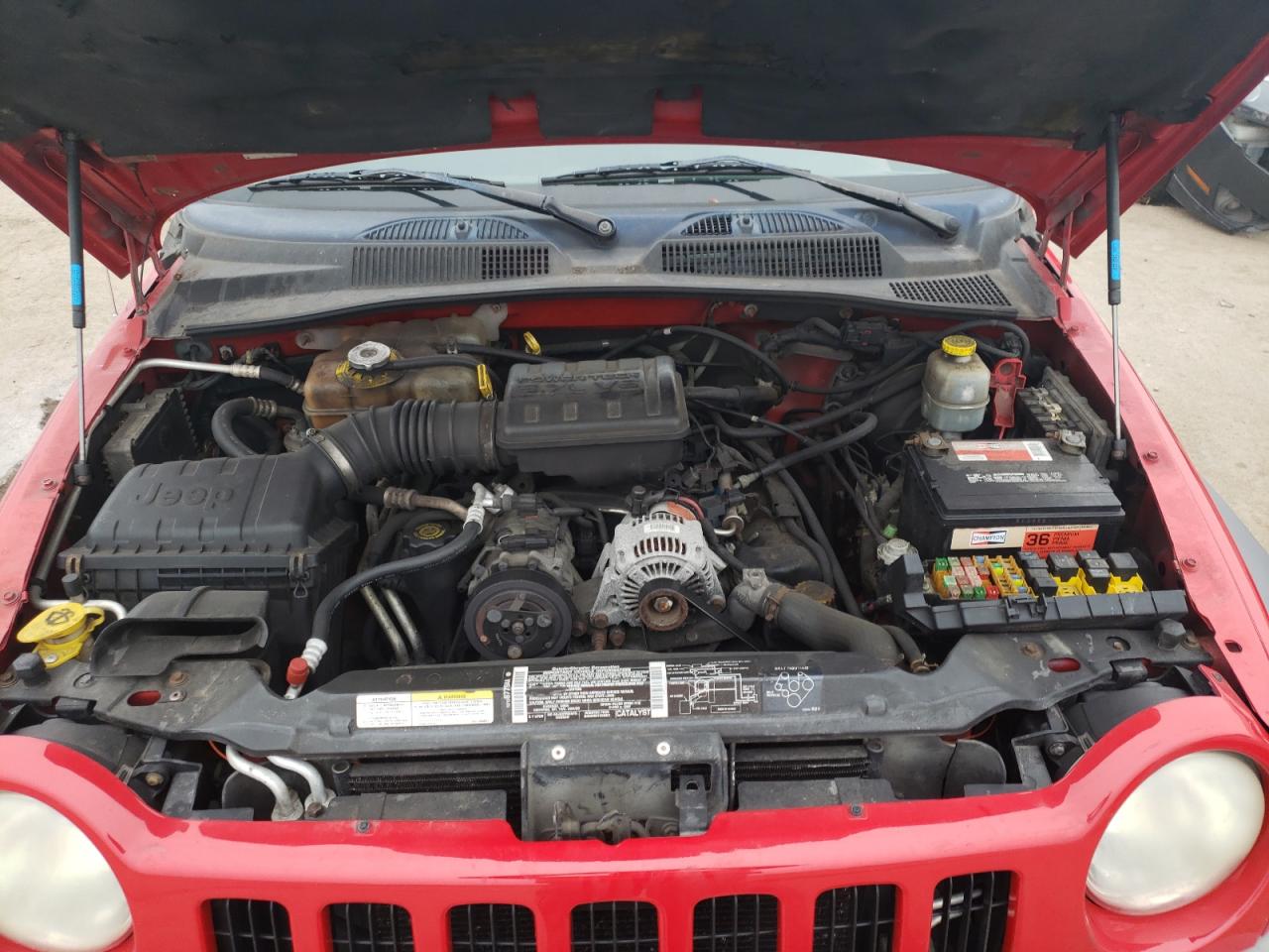 Photo 7 from auction – 2002 JEEP LIBERTY SP with VIN 1J4GL48K72W278780