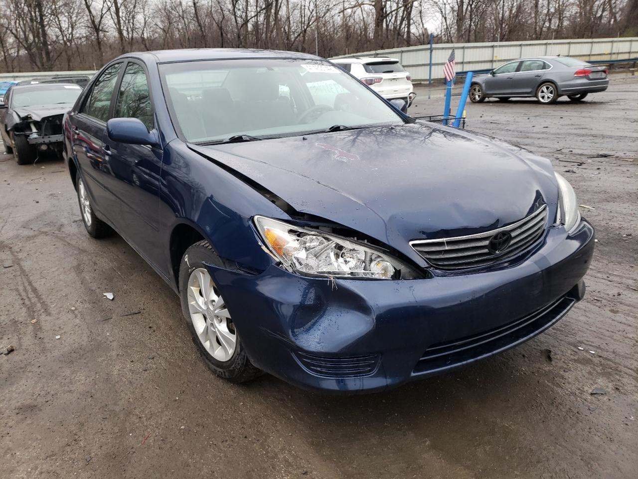 TOYOTA CAMRY LE 2006 with VIN 4T1BF30K96U111170 - Photo from auction