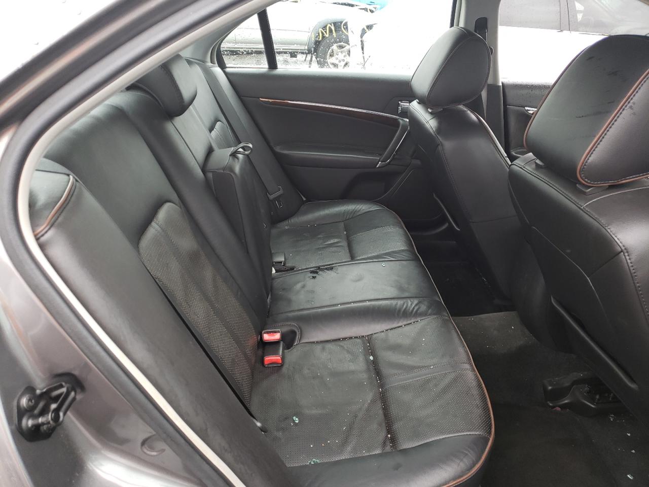 Photo 6 from auction – 2011 LINCOLN MKZ with VIN 3LNHL2JC5BR760776