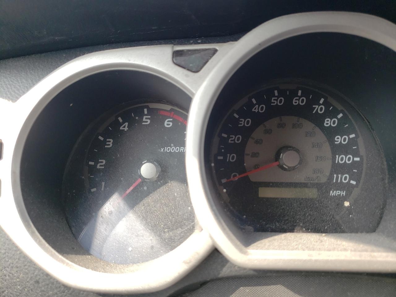 Photo 8 from auction – 2004 TOYOTA 4RUNNER SR with VIN JTEZU14R440020571
