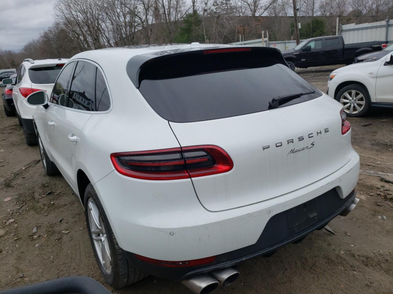 Photo 3 from auction – 2015 PORSCHE MACAN S with VIN WP1AB2A52FLB56468