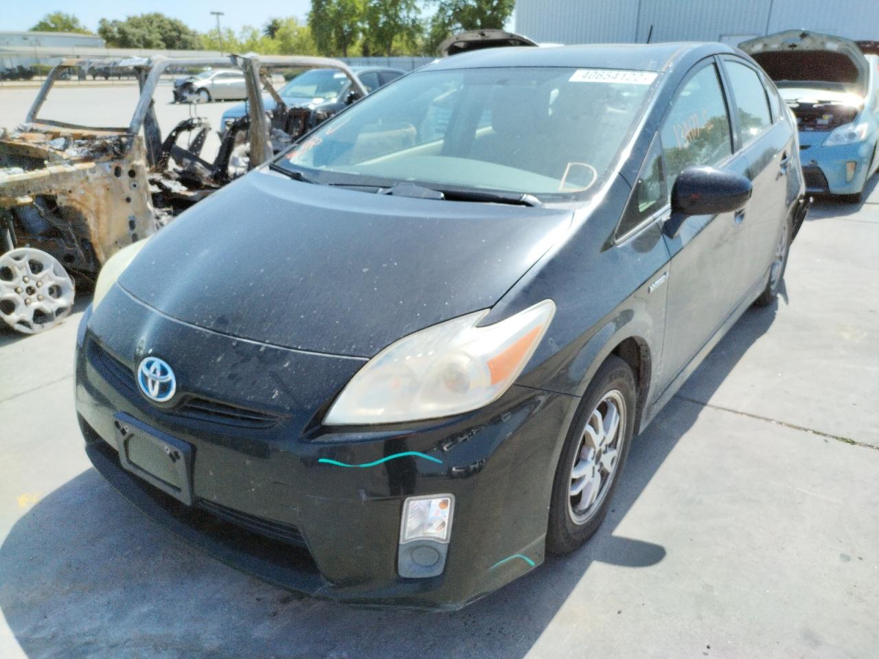 Photo 2 from auction – 2011 TOYOTA PRIUS with VIN JTDKN3DU3B1469332