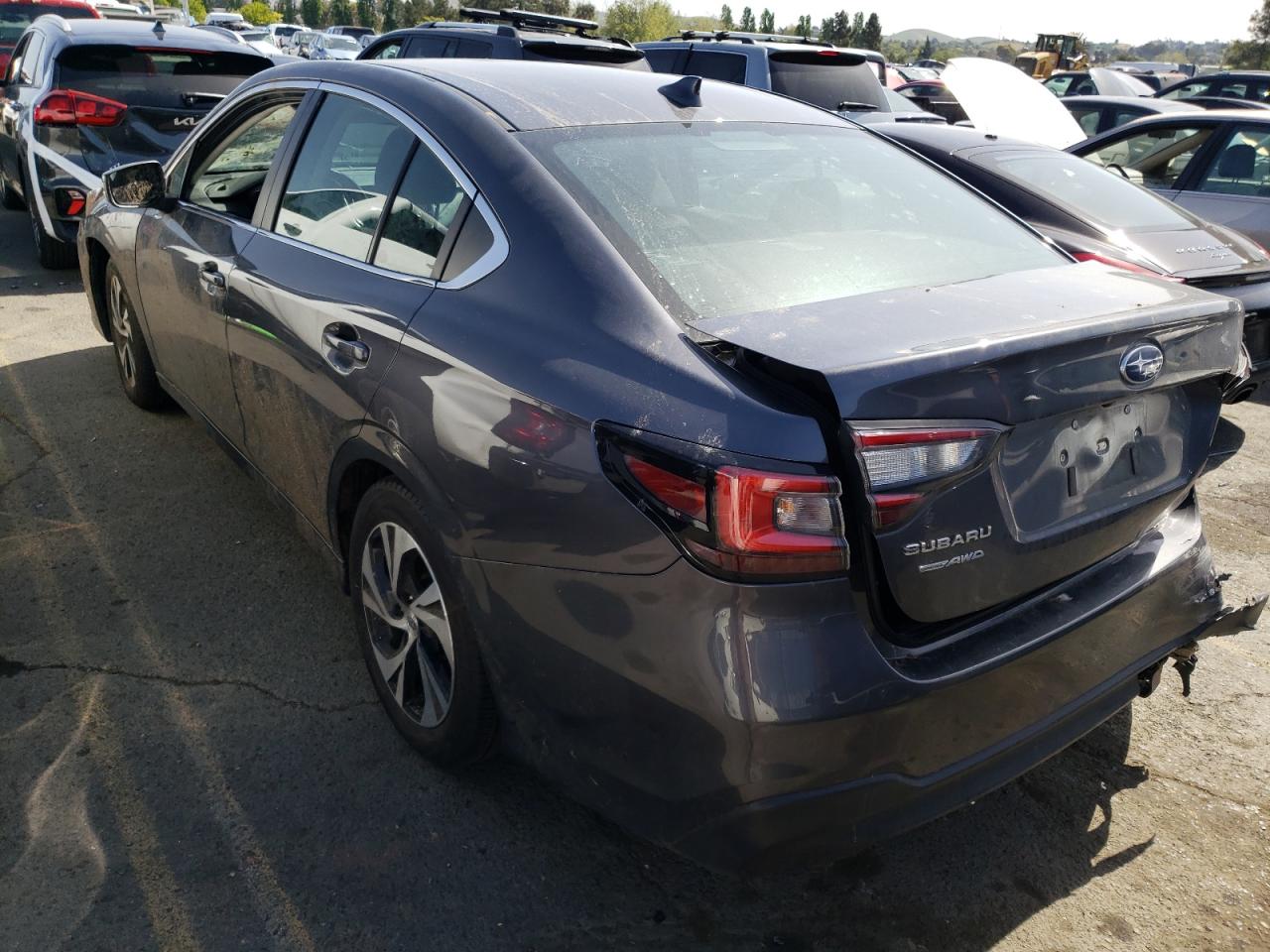 Photo 3 from auction – 2021 SUBARU LEGACY PRE with VIN 4S3BWAC6XM3013405