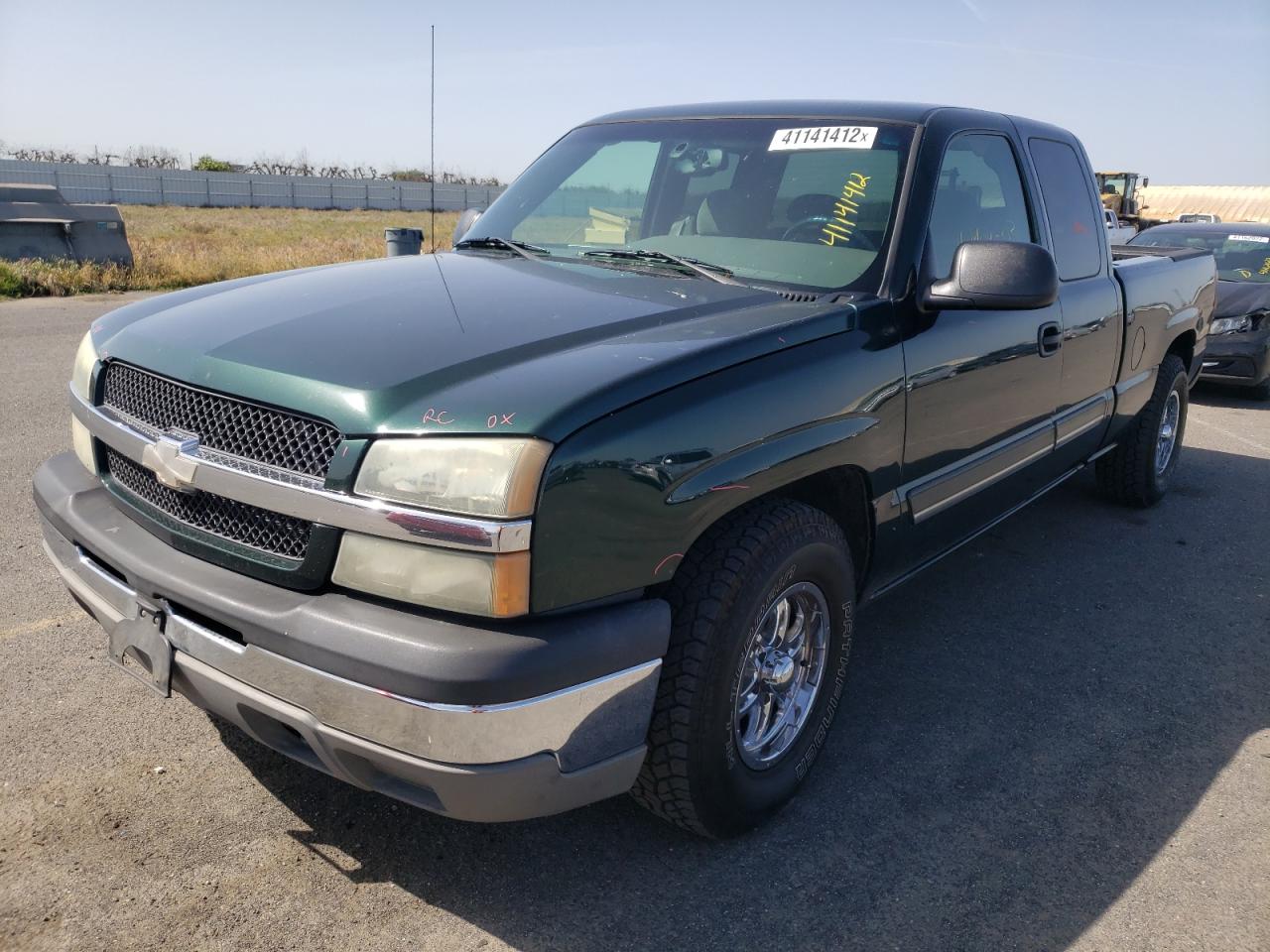 Photo 2 from auction – 2003 CHEVROLET SILVERADO with VIN 2GCEC19V131118083