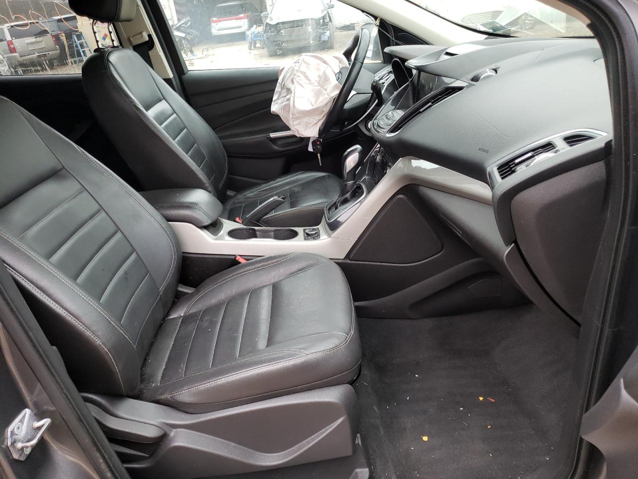 Photo 5 from auction – 2013 FORD ESCAPE SEL with VIN 1FMCU9HX6DUC79780