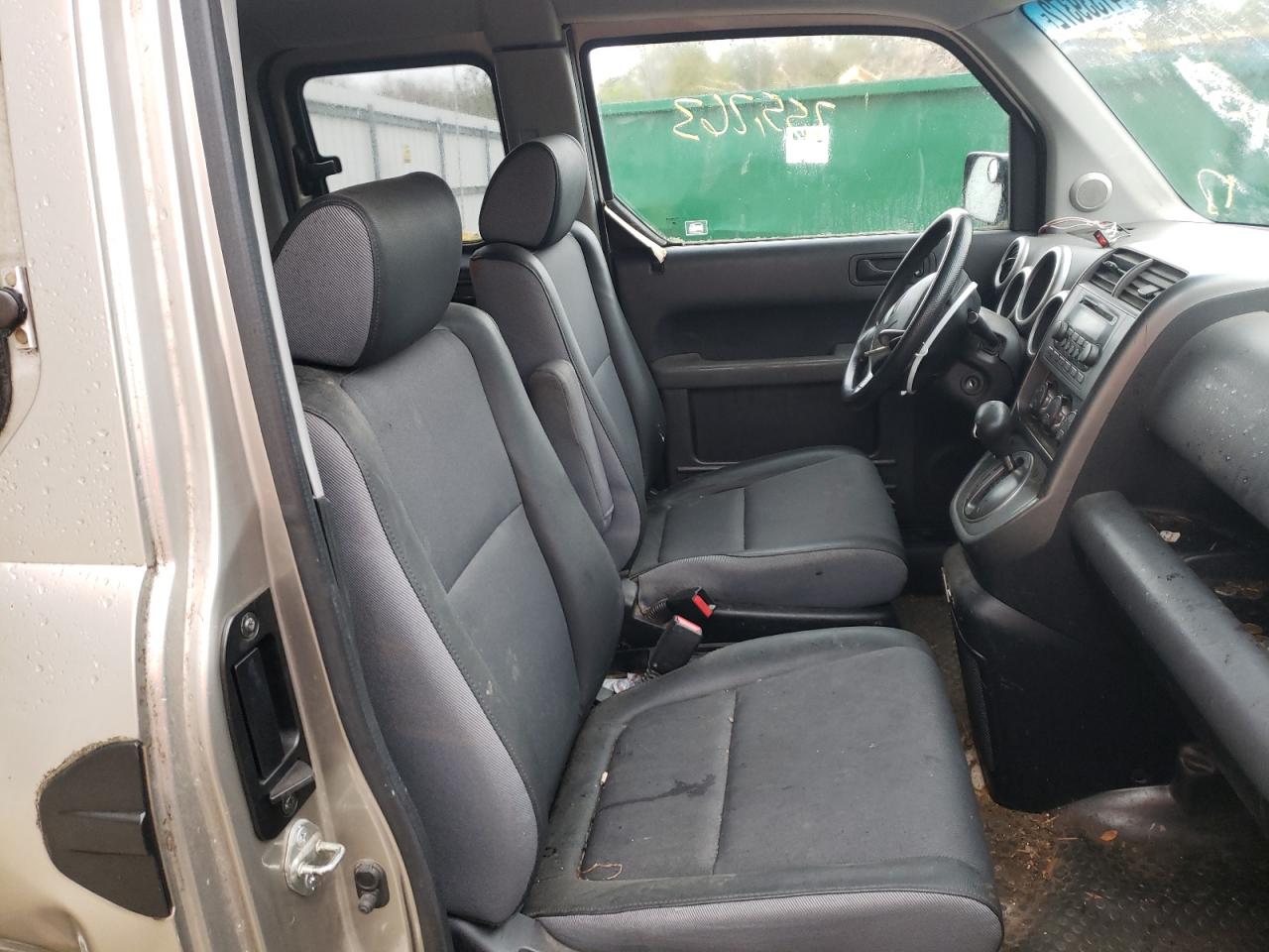 Photo 5 from auction – 2003 HONDA ELEMENT EX with VIN 5J6YH28523L011036