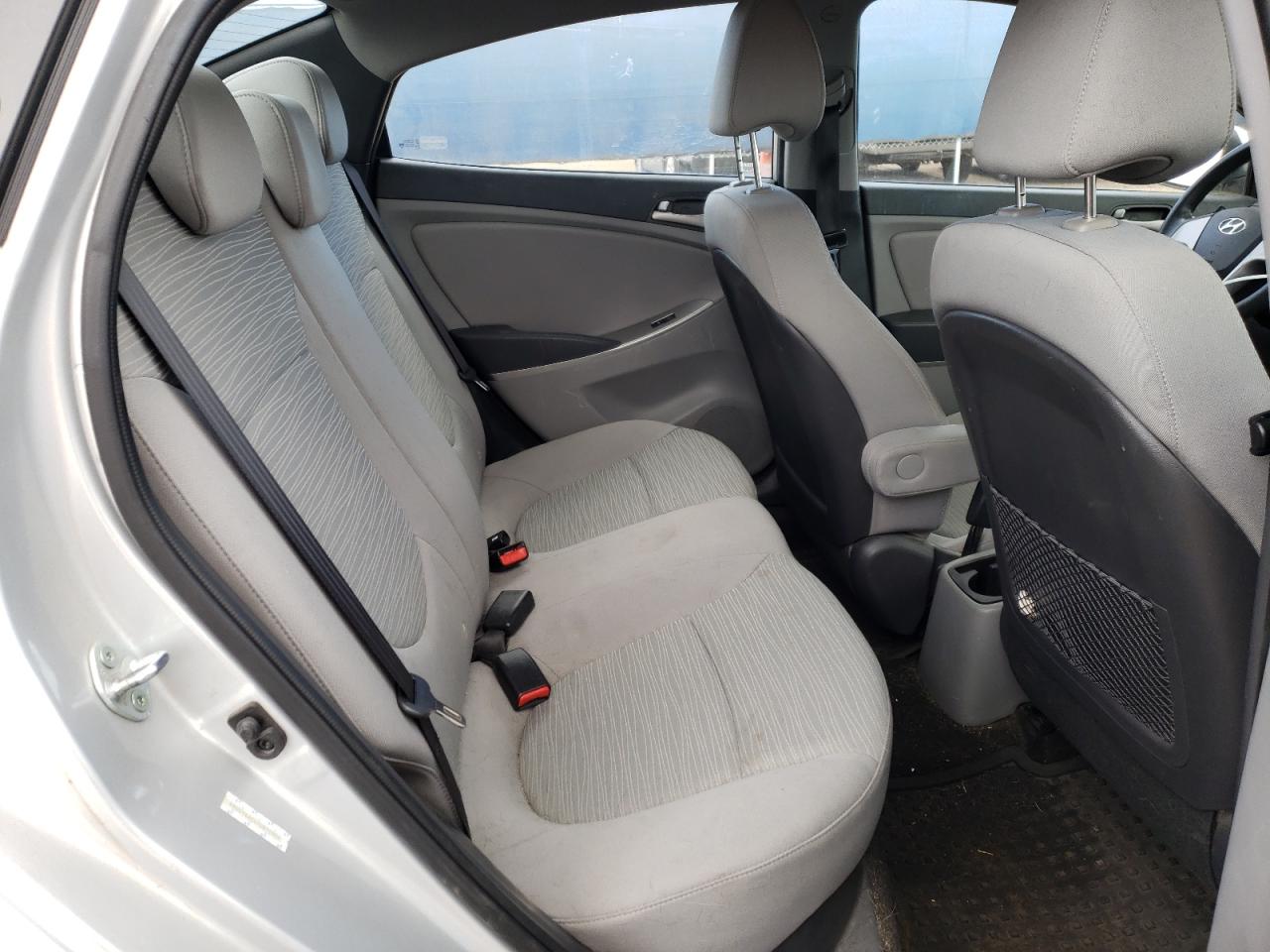 Photo 6 from auction – 2015 HYUNDAI ACCENT GLS with VIN KMHCT4AE4FU824909