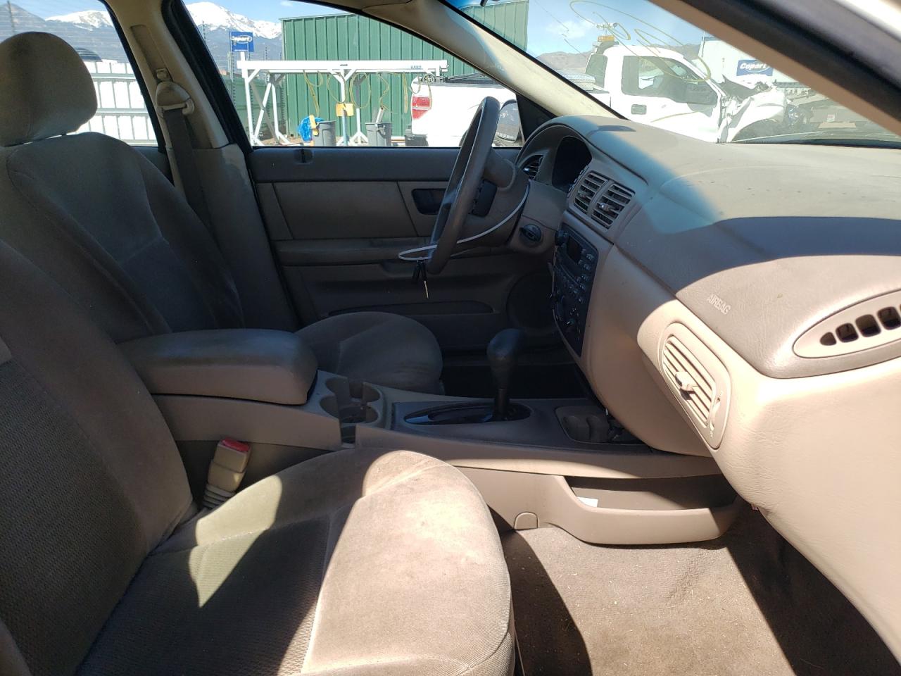 Photo 5 from auction – 2007 FORD TAURUS SE with VIN 1FAFP53U87A180906