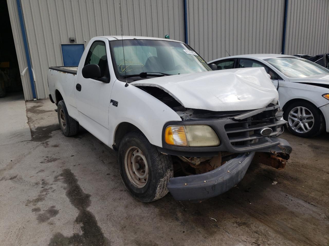 FORD F150 2003 مع رقم تعريف المركبة 1FTRF17213NA87496 - صورة من المزاد