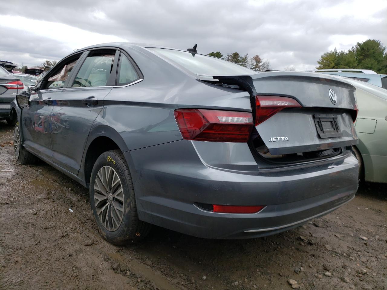 Photo 3 from auction – 2020 VOLKSWAGEN JETTA S with VIN 3VWCB7BU2LM071361