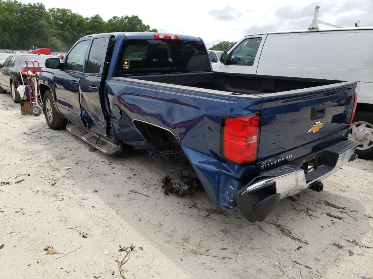 Photo 3 from auction – 2017 CHEVROLET SILVERADO with VIN 1GCRCREC9HZ326344