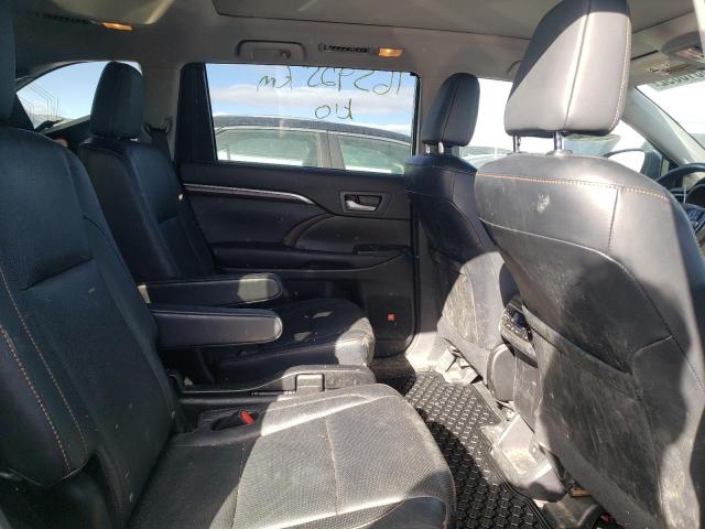 Photo 6 from auction – 2015 TOYOTA HIGHLANDER with VIN 5TDDKRFH3FS141843