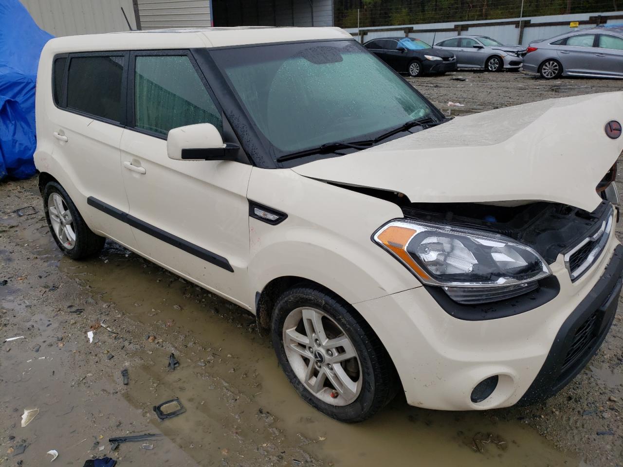 KIA SOUL 2012 with VIN KNDJT2A50C7428728 - Photo from auction