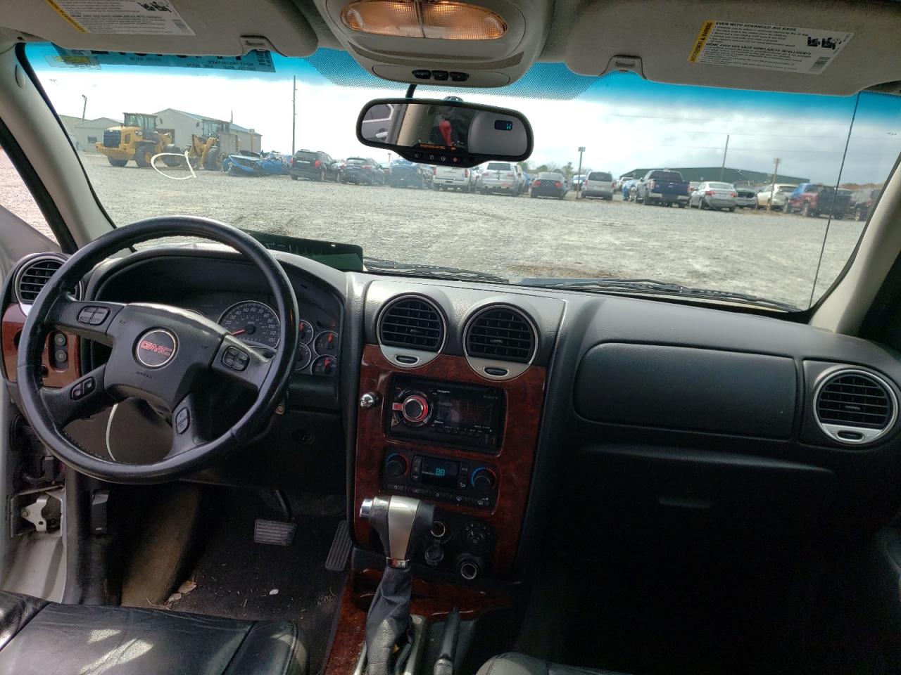 Photo 9 from auction – 2009 GMC ENVOY SLT with VIN 1GKDS43S692124957