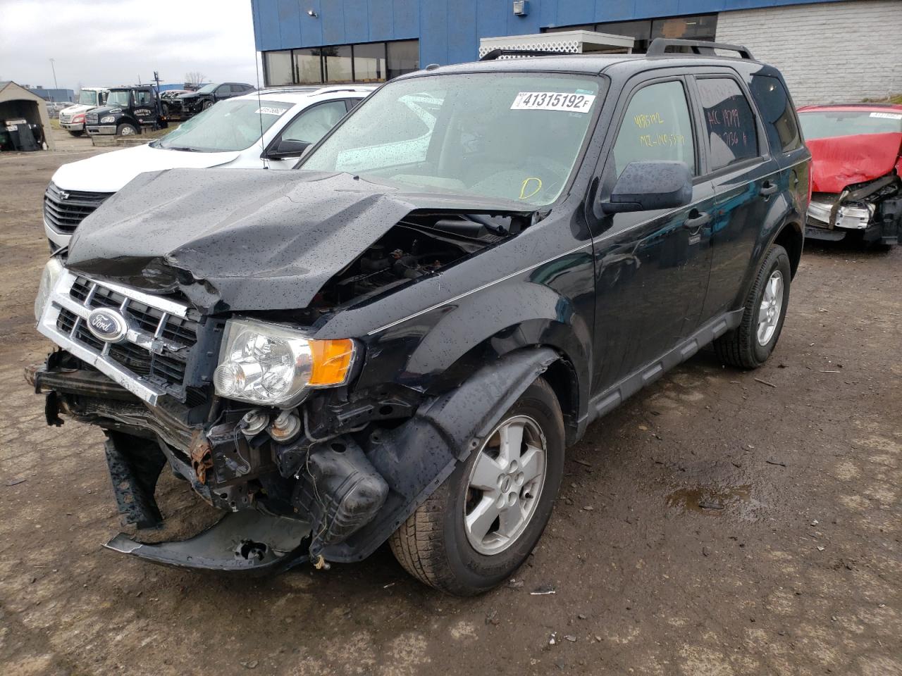 Photo 2 from auction – 2012 FORD ESCAPE XLT with VIN 1FMCU9D75CKC27136