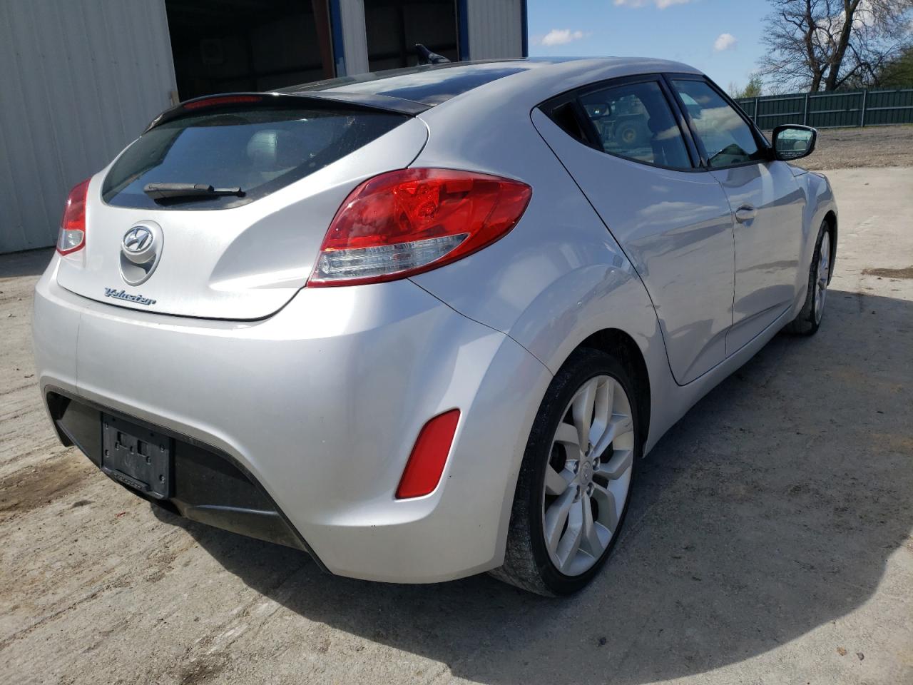 Photo 4 from auction – 2012 HYUNDAI VELOSTER with VIN KMHTC6AD0CU055369