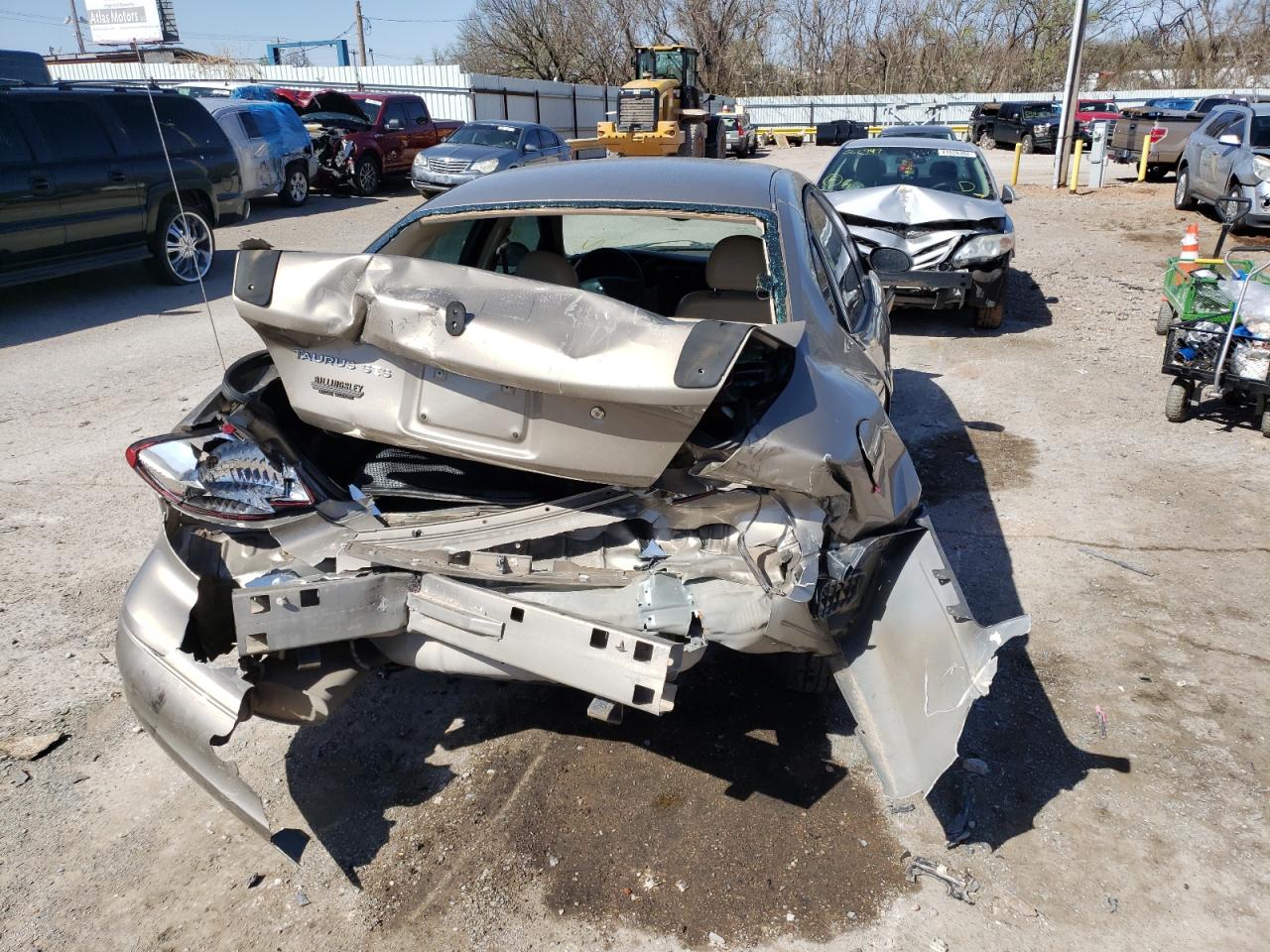 Photo 9 from auction – 2002 FORD TAURUS SES with VIN 1FAFP55U02G148910