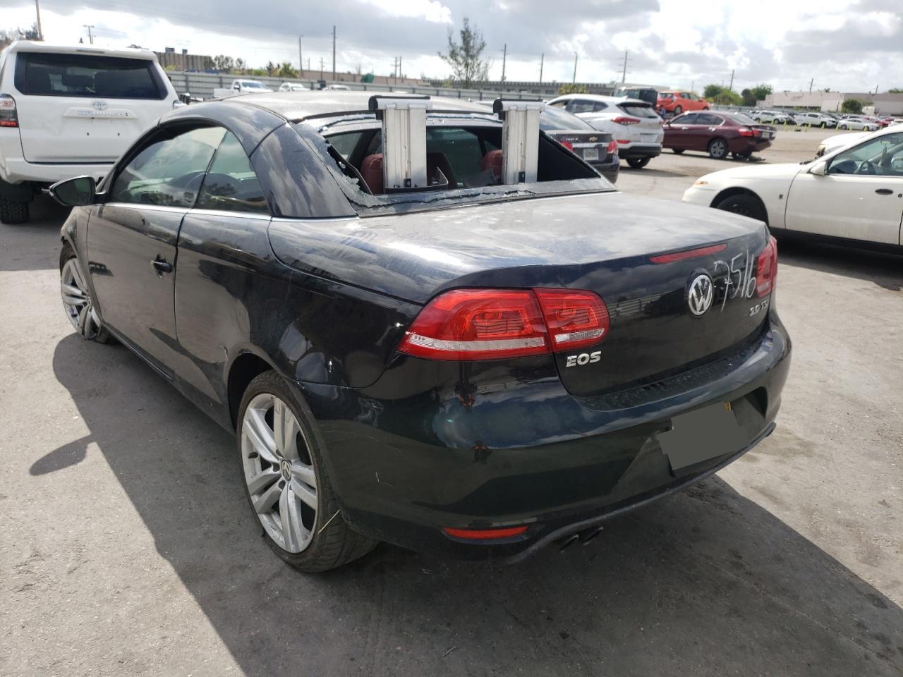 Photo 3 from auction – 2013 VOLKSWAGEN EOS LUX with VIN WVWFW8AH7DV007516