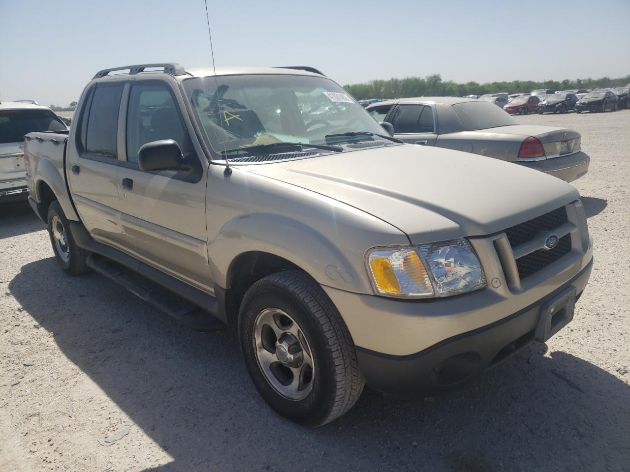 FORD EXPLORER S 2004 with VIN 1FMZU67KX4UA90841 - Photo from auction