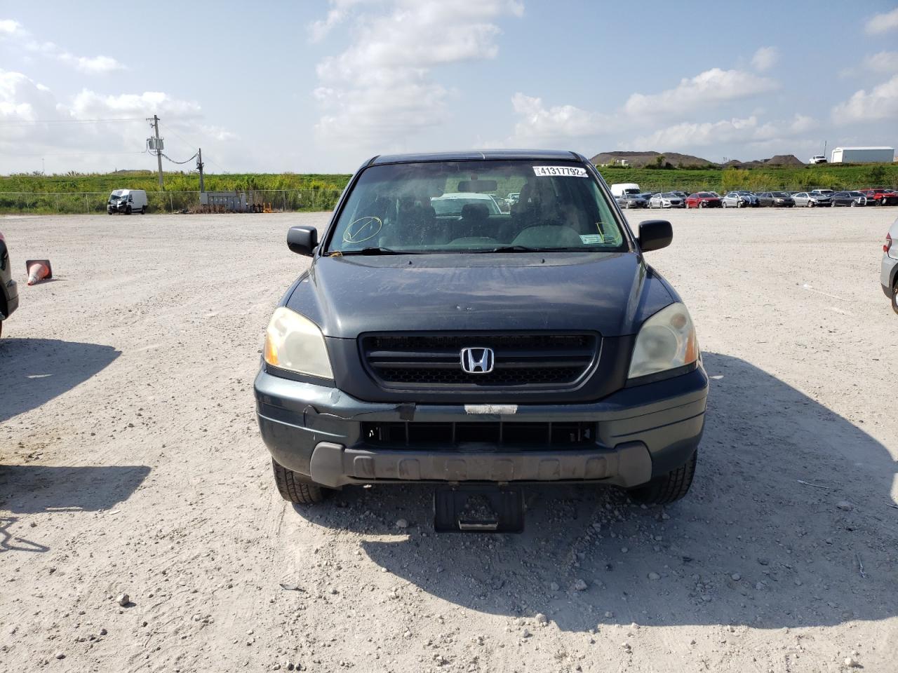 Photo 9 from auction – 2005 HONDA PILOT LX with VIN 2HKYF18165H566677