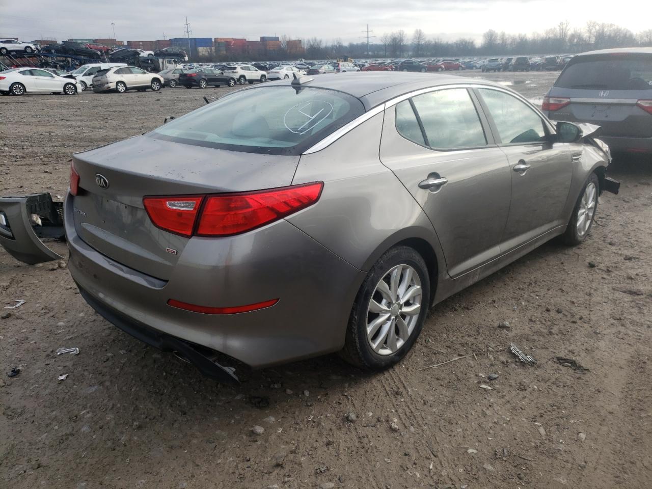 Photo 4 from auction – 2015 KIA OPTIMA LX with VIN 5XXGM4A74FG351734