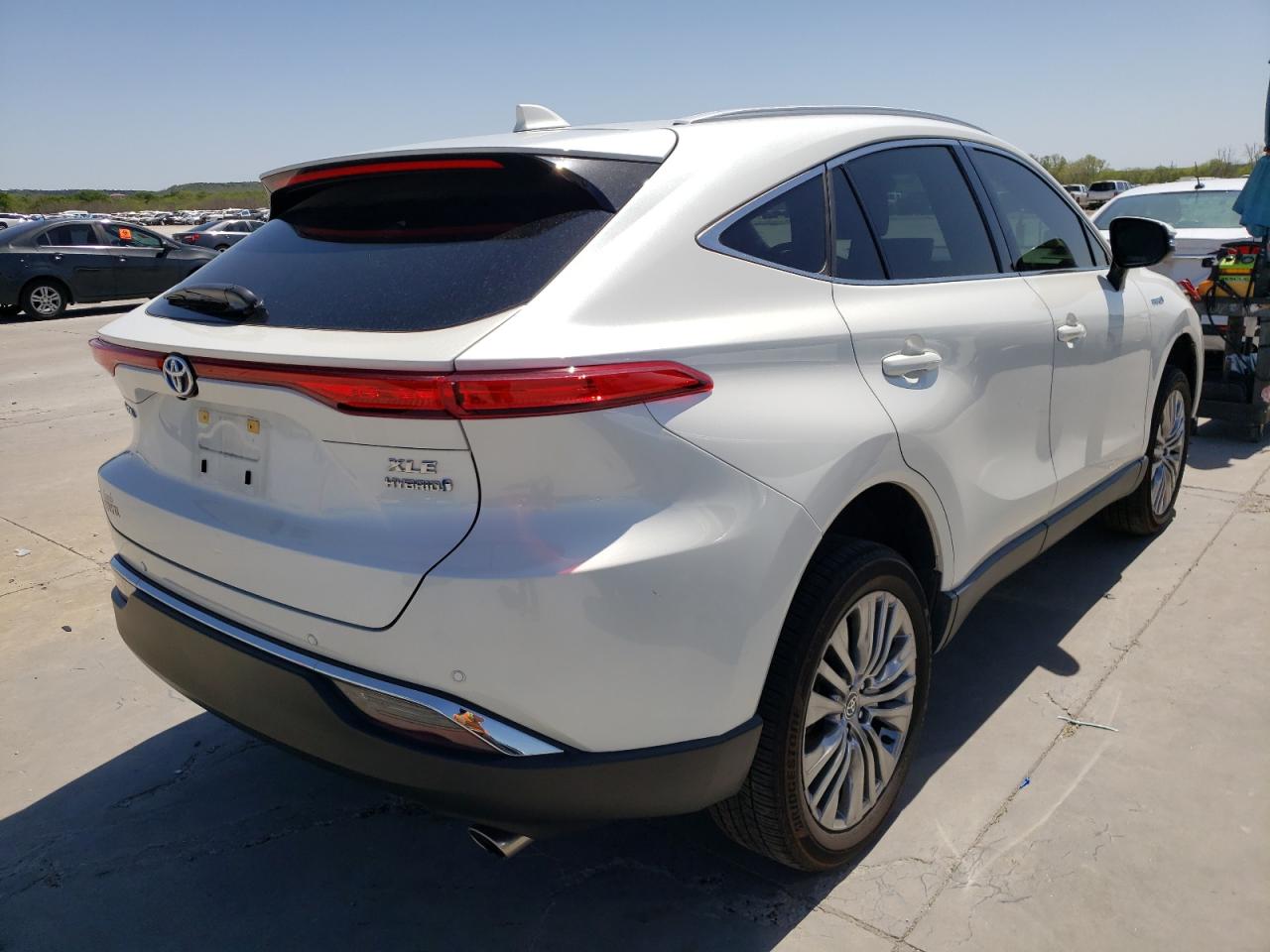 Photo 4 from auction – 2021 TOYOTA VENZA LE with VIN JTEAAAAH1MJ015730