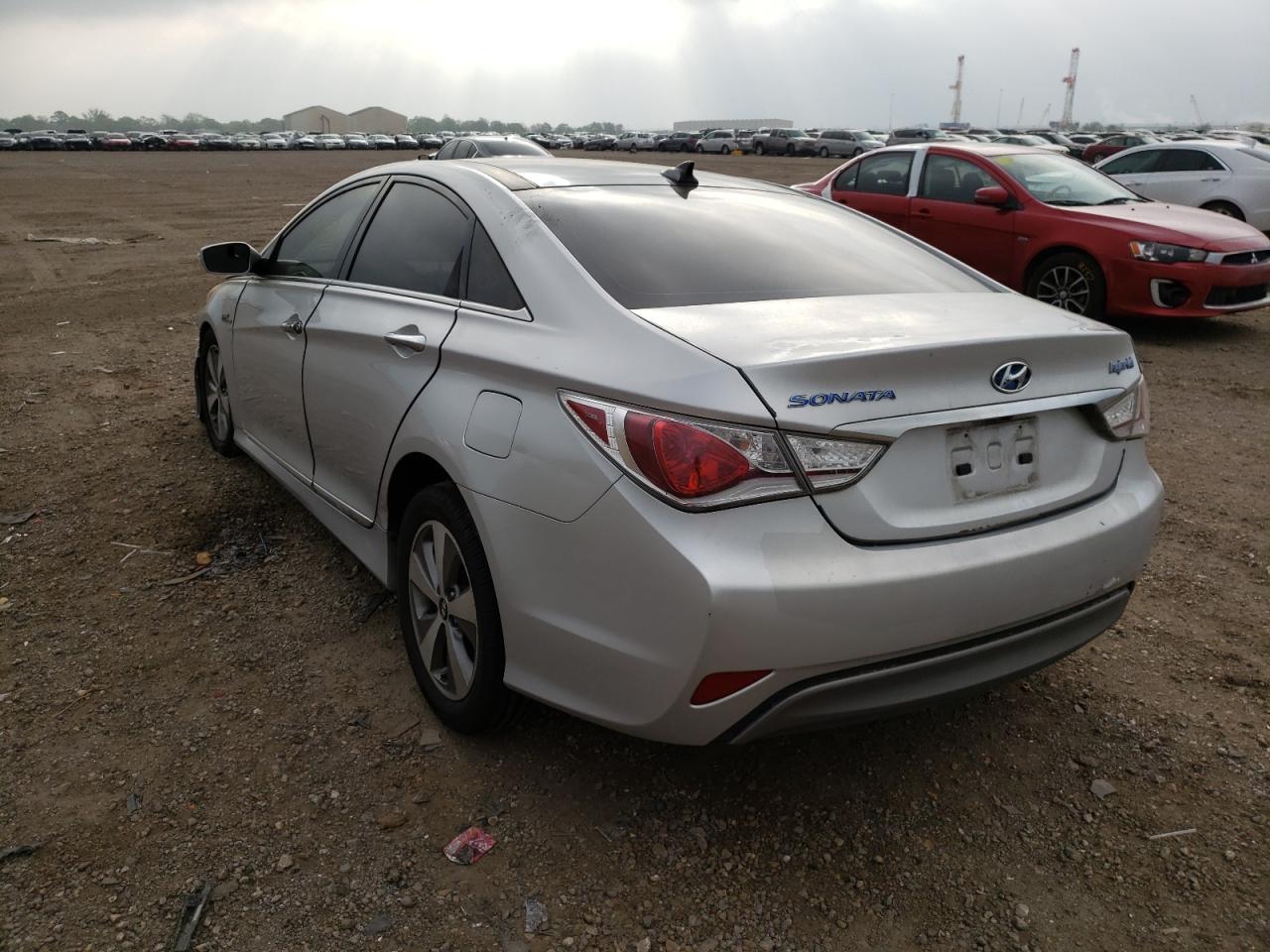 Photo 3 from auction – 2012 HYUNDAI SONATA HYB with VIN KMHEC4A4XCA060769