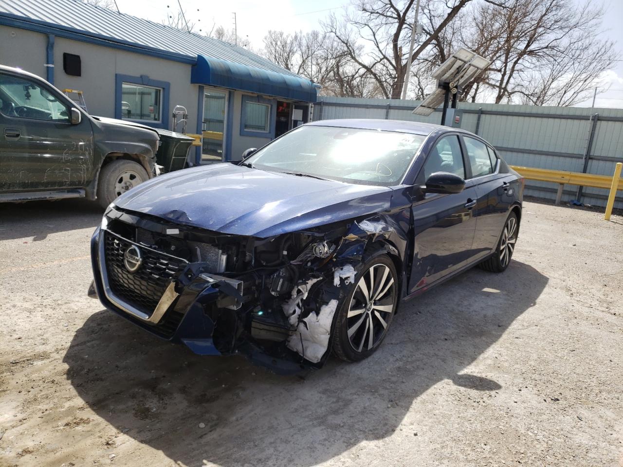 Photo 2 from auction – 2021 NISSAN ALTIMA SR with VIN 1N4BL4CV2MN380519