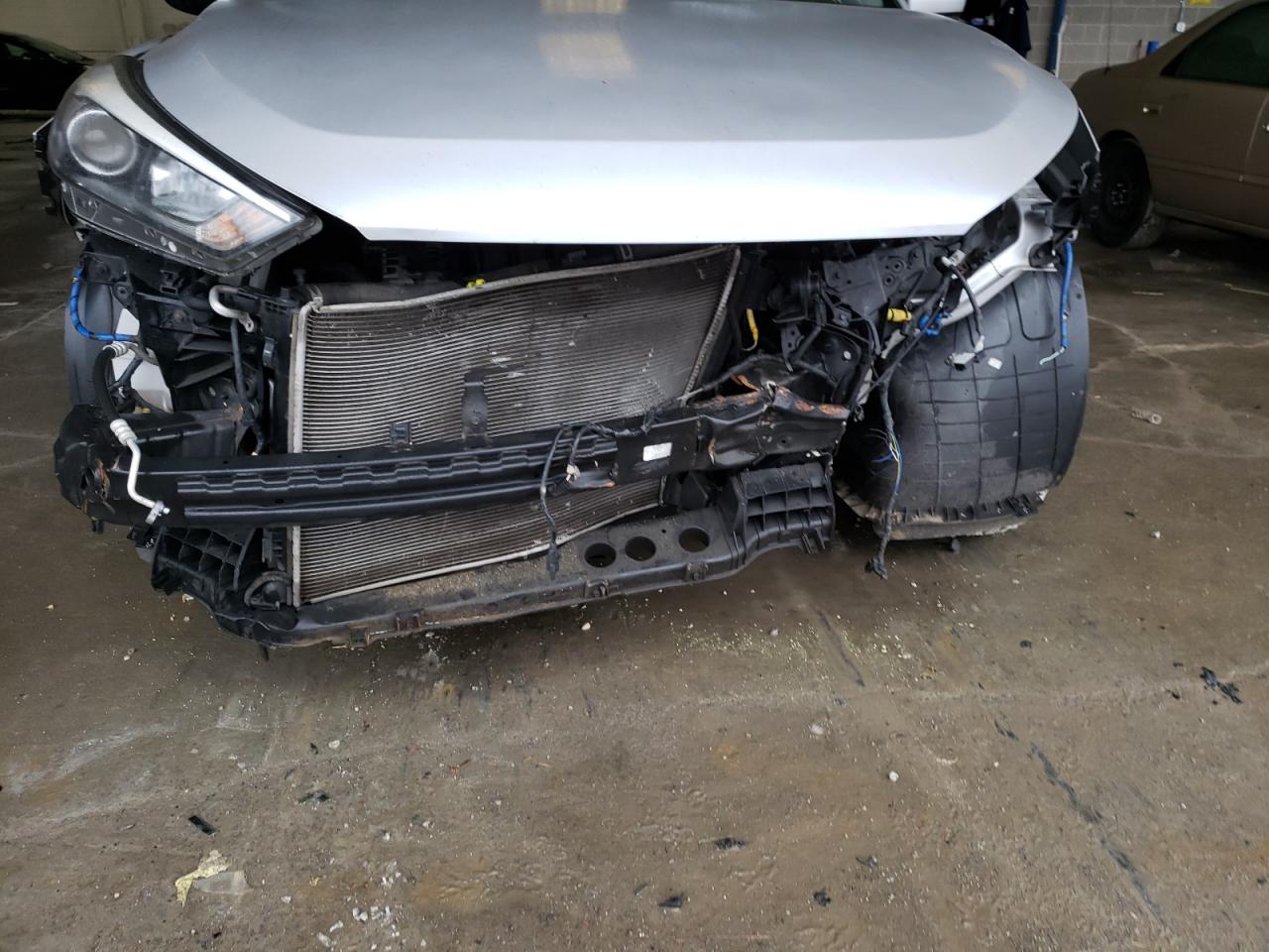 Photo 9 from auction – 2016 HYUNDAI TUCSON LIM with VIN KM8J33A40GU126470