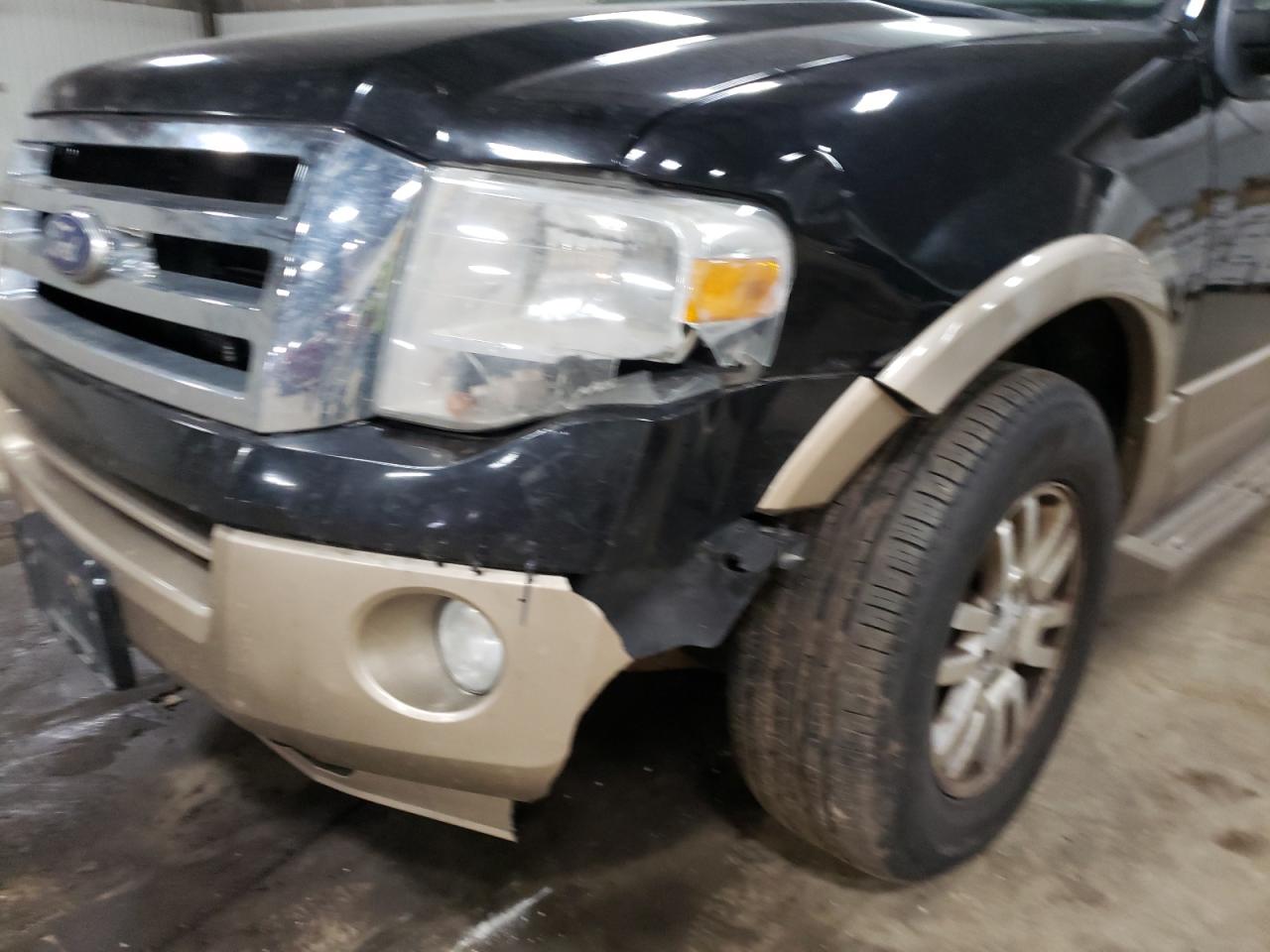 Photo 9 from auction – 2011 FORD EXPEDITION with VIN 1FMJU1J5XBEF33628