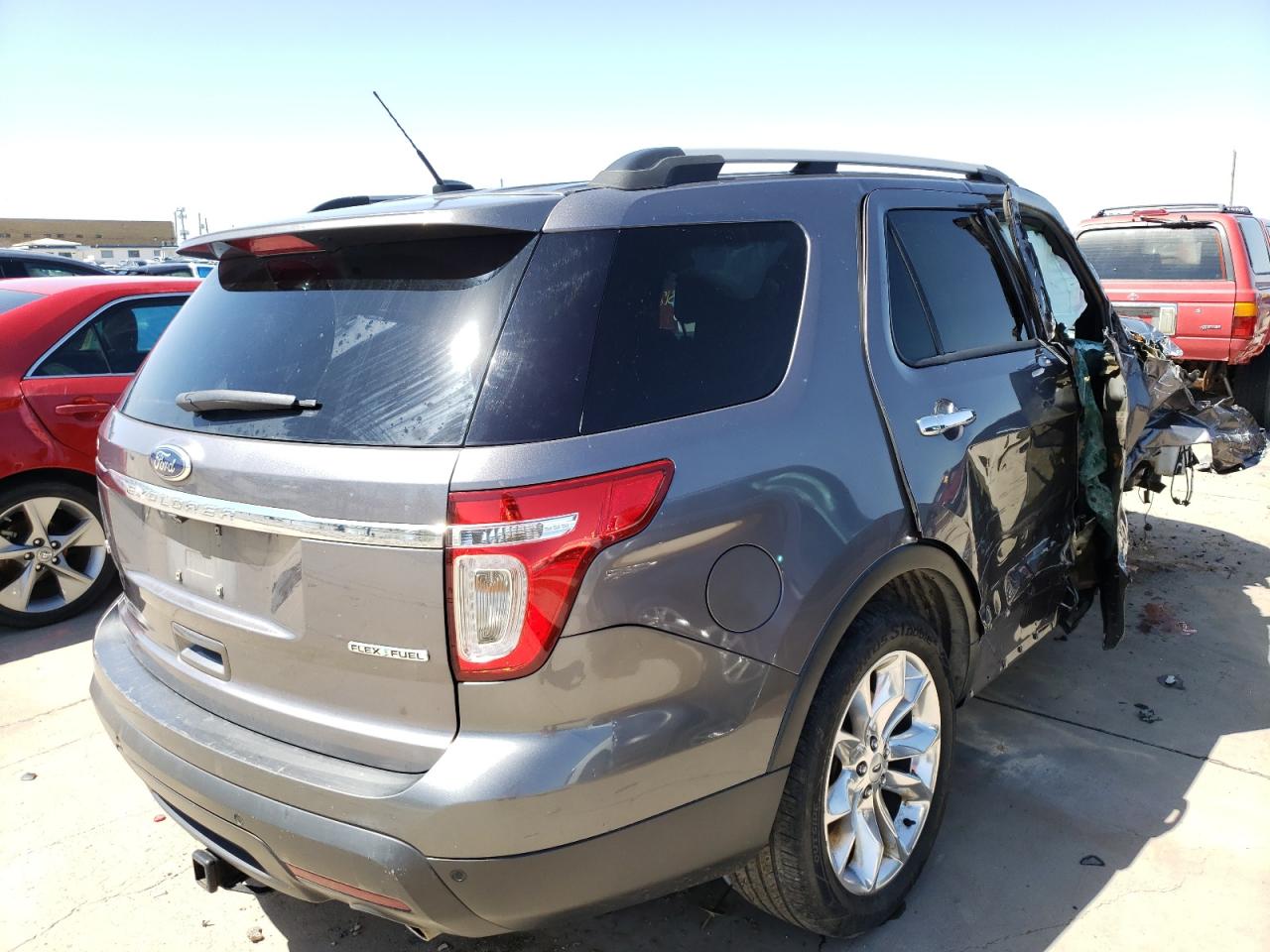 Photo 4 from auction – 2014 FORD EXPLORER X with VIN 1FM5K7D89EGA26177