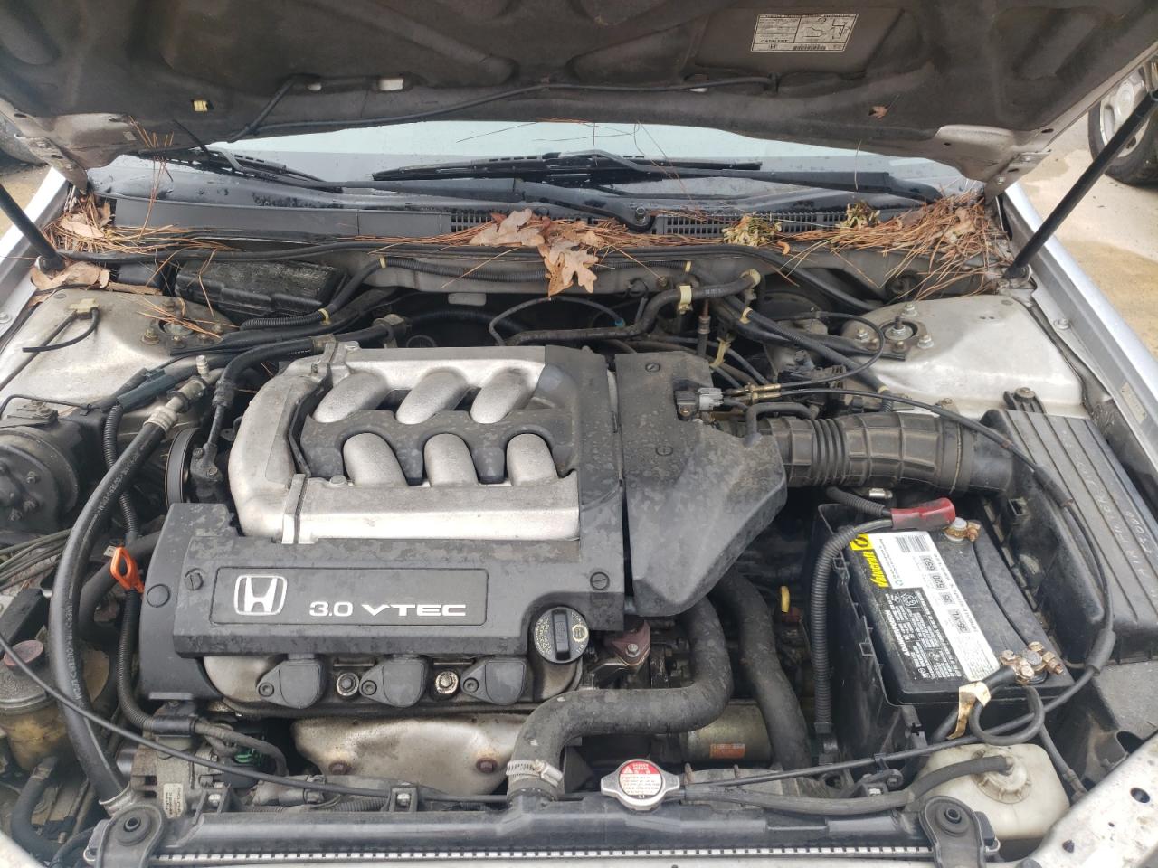 Photo 7 from auction – 2002 HONDA ACCORD with VIN 1HGCG165X2A025312
