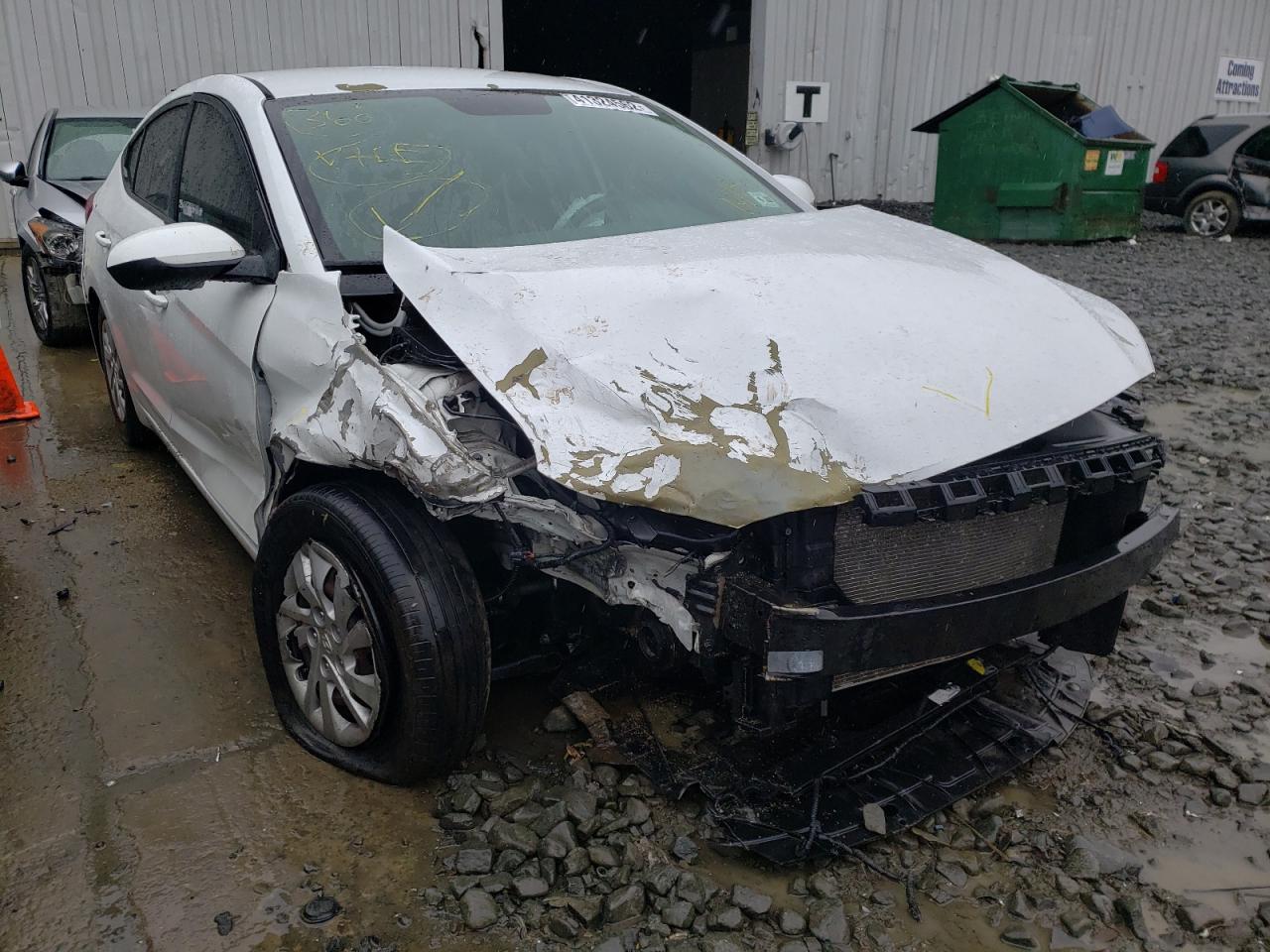 HYUNDAI ELANTRA SE 2017 with VIN 5NPD74LF6HH165070 - Photo from auction