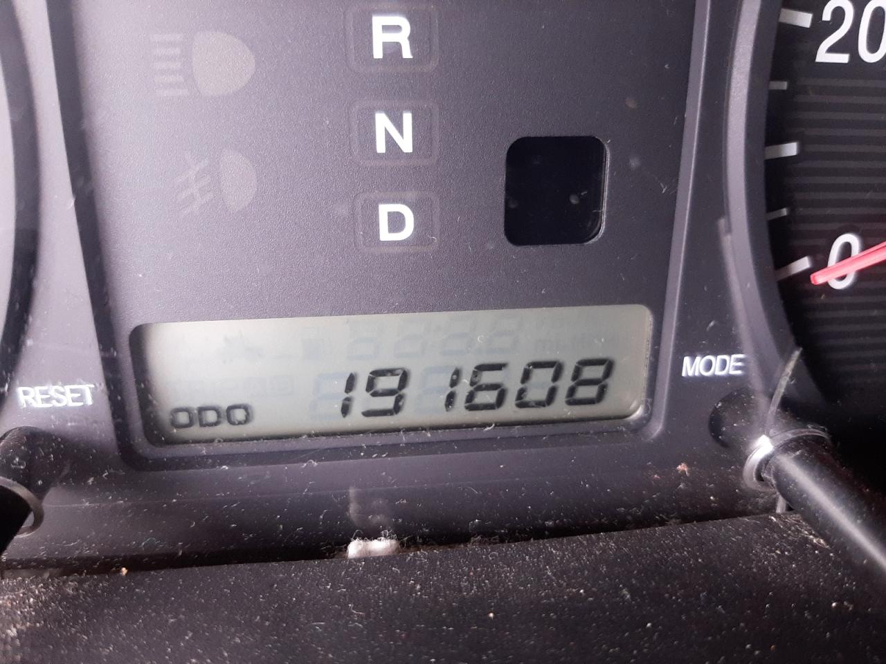 Photo 8 from auction – 2002 HYUNDAI SONATA GLS with VIN KMHWF35H22A650580