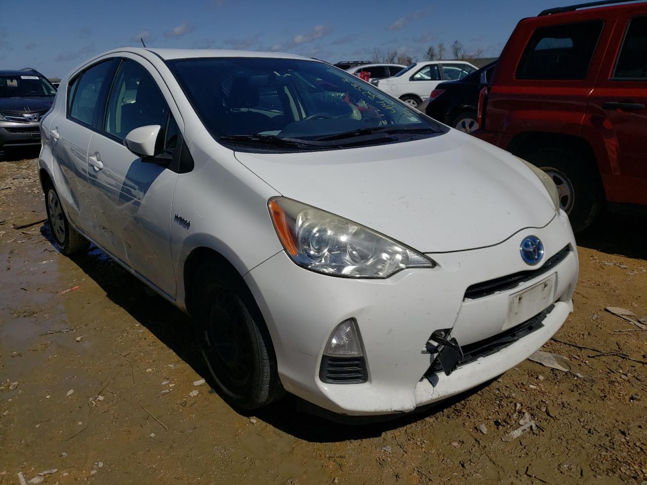 TOYOTA PRIUS C 2012 with VIN JTDKDTB36C1514908 - Photo from auction