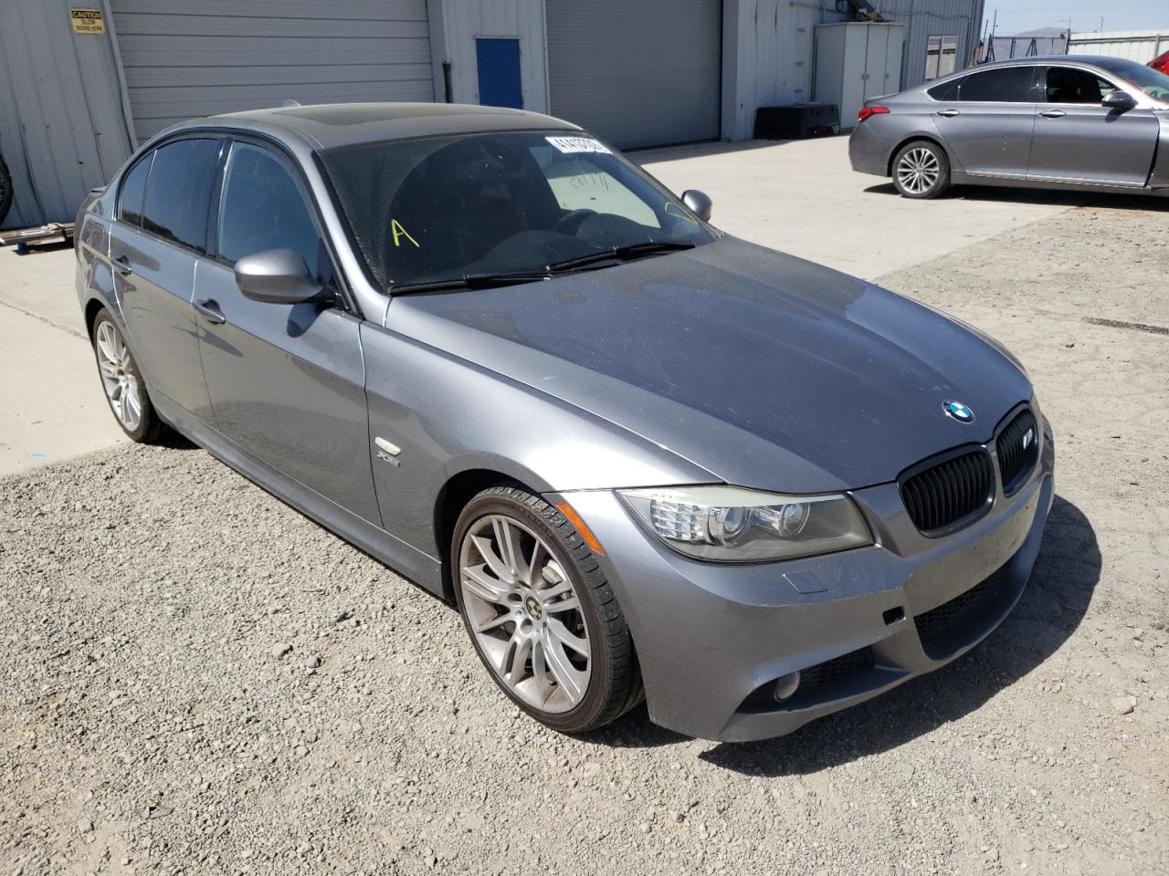 Photo 11 from auction – 2011 BMW 335 XI with VIN WBAPL5C54BA917026