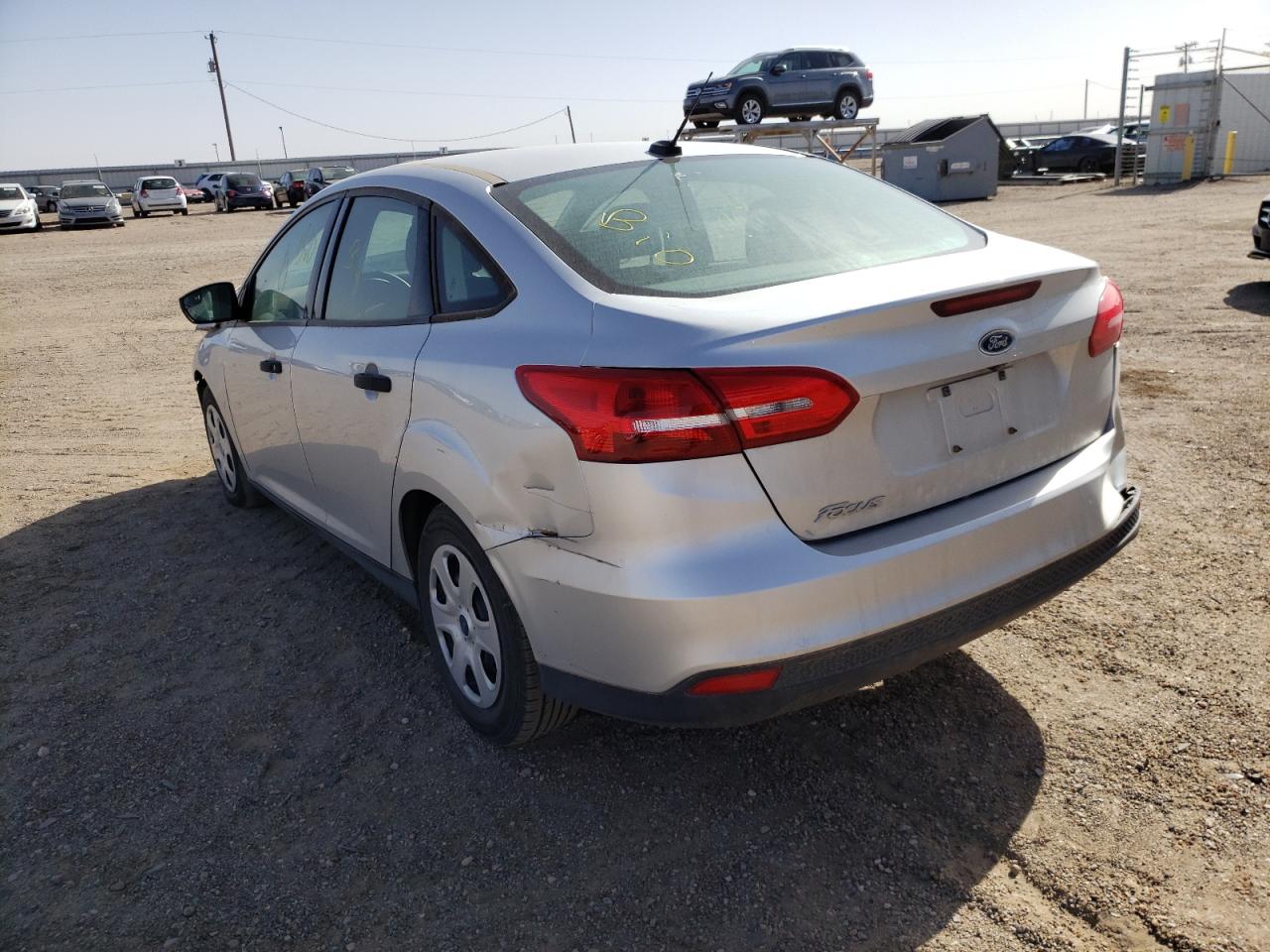 Photo 3 from auction – 2017 FORD FOCUS S with VIN 1FADP3E26HL254045