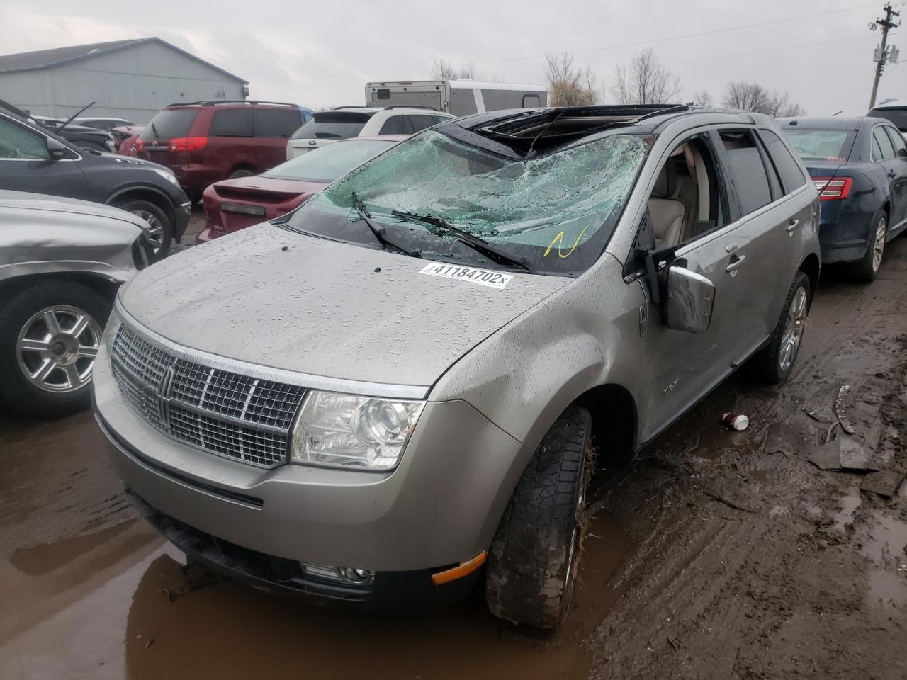Photo 2 from auction – 2008 LINCOLN MKX with VIN 2LMDU68C68BJ38711