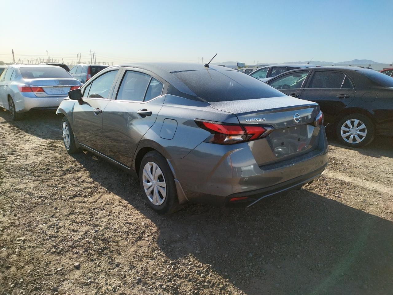 Photo 3 from auction – 2020 NISSAN VERSA S with VIN 3N1CN8DV2LL883080