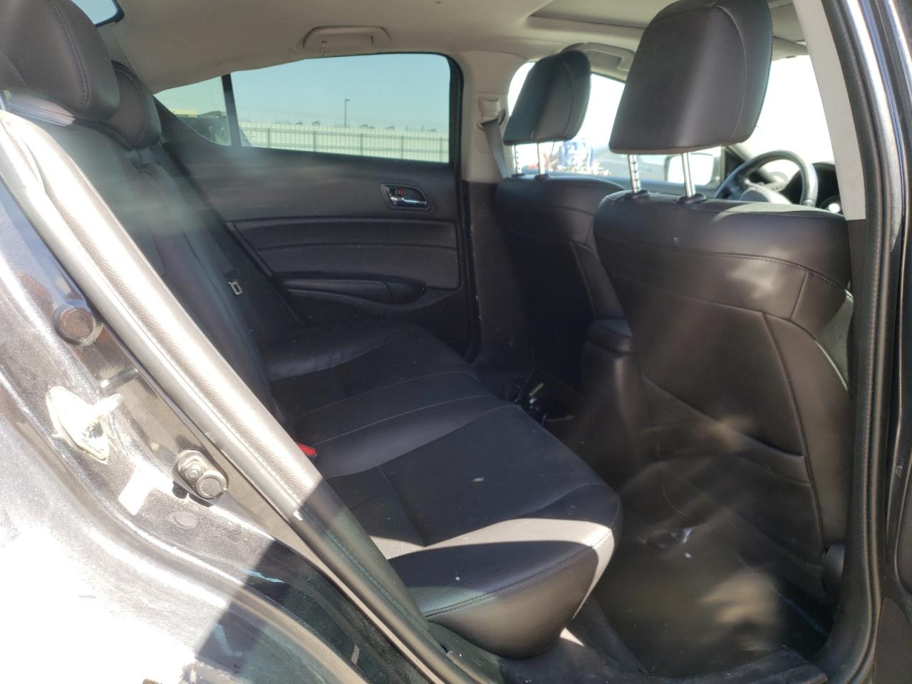 Photo 6 from auction – 2016 ACURA ILX PREMIU with VIN 19UDE2F75GA000567