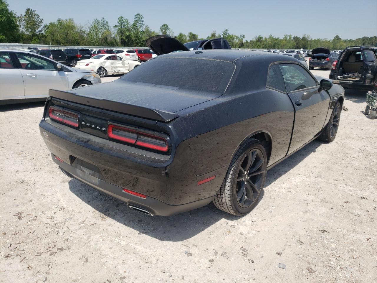 Photo 4 from auction – 2017 DODGE CHALLENGER with VIN 2C3CDZAG8HH651535