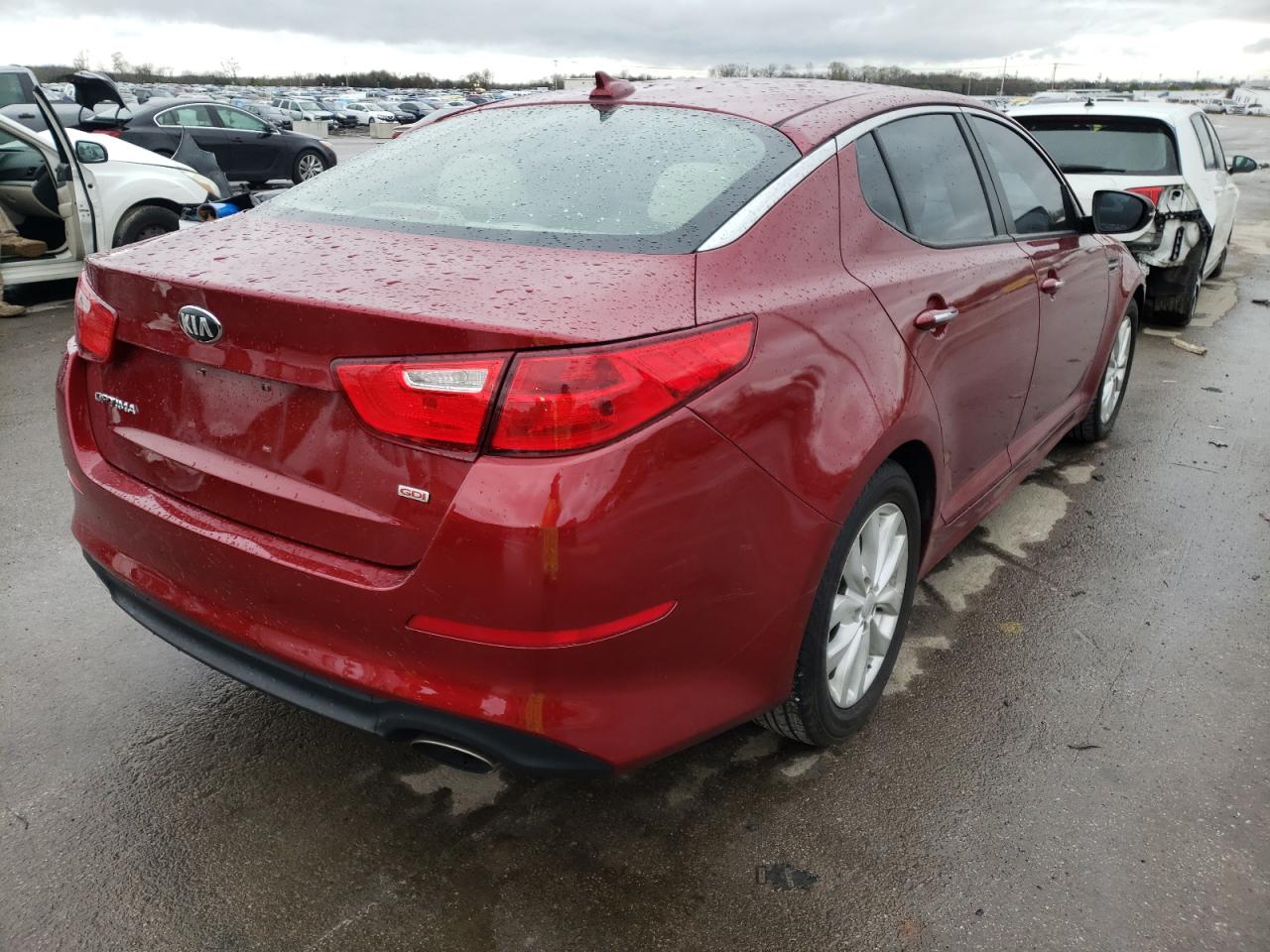 Photo 4 from auction – 2015 KIA OPTIMA LX with VIN 5XXGM4A71FG359029