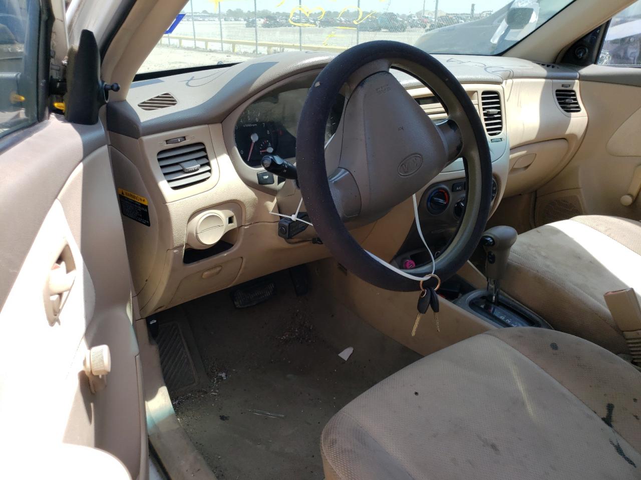 Photo 9 from auction – 2006 KIA RIO with VIN KNADE123066134770